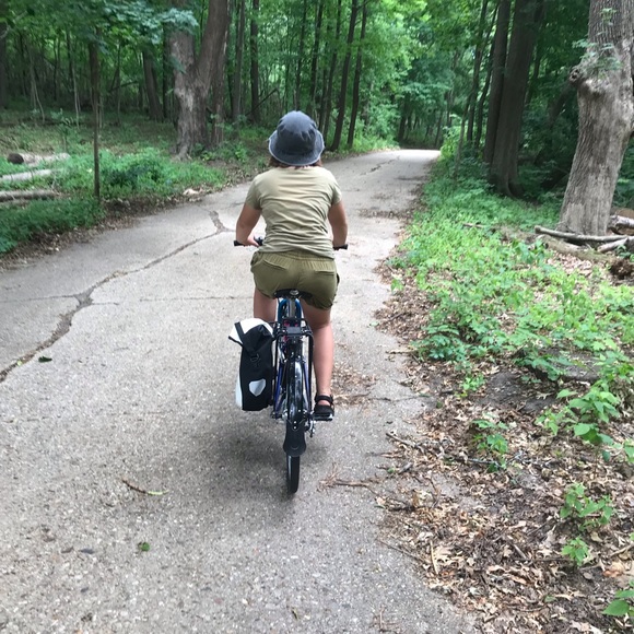 Meet your Posher, Sara - Picture 10 of 12